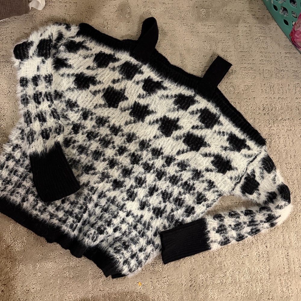 Black and White Houndstooth Off-Shoulder Sweater